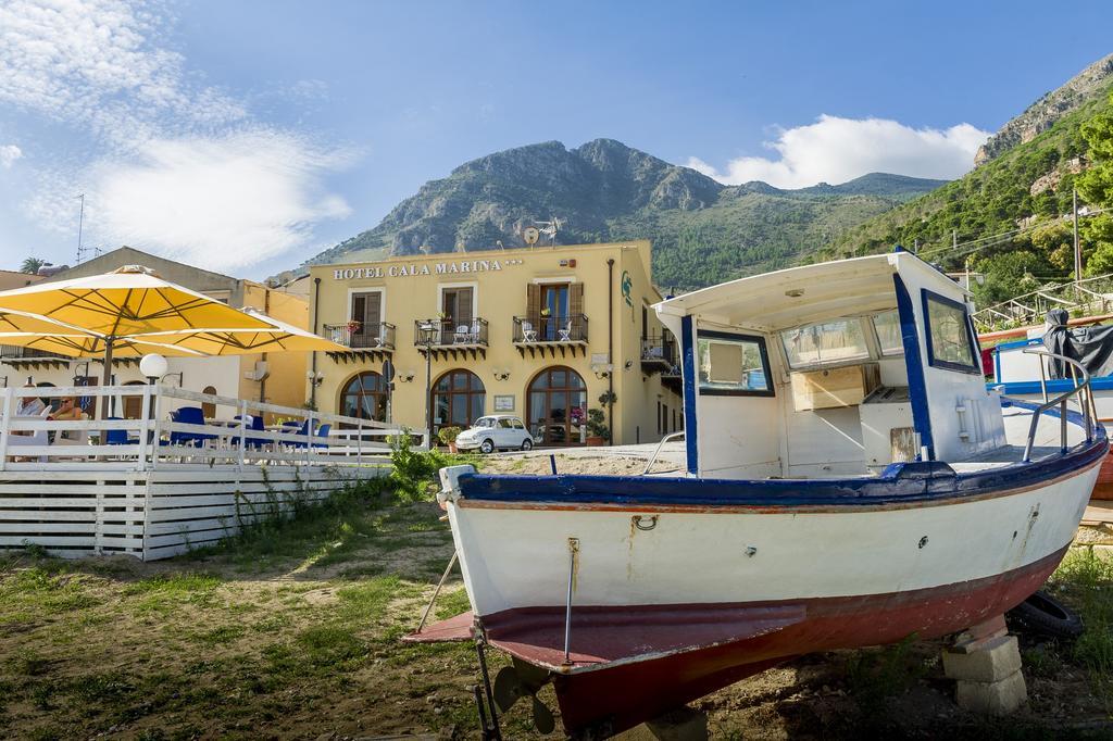 Hotel Cala Marina カステッランマーレ・デル・ゴルフォ エクステリア 写真
